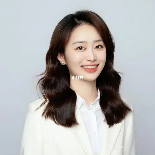 形象照/证件照的小可爱们 建议可以试试天真蓝的readme系列～个人感觉