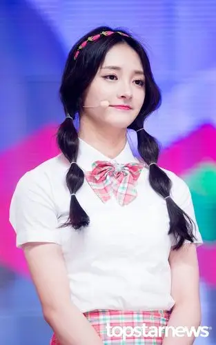 双马尾美少女大赛 程潇吴宣仪周洁琼泫雅iu等实力诠释"双马尾即是正义