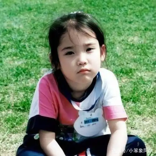 童年时期的韩星iu李知恩竟然这么美!