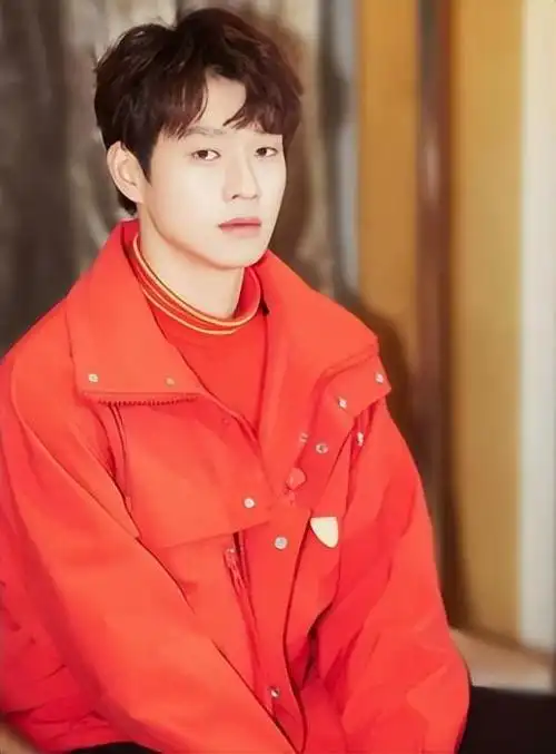 魏大勋个人资料简介及家世("抠门富少"魏大勋:30岁身价过亿)