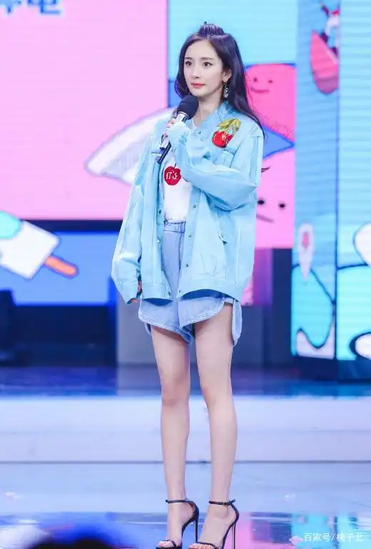 杨幂身高167,沈腾身高180,当两人同框时网友笑喷了:身高差呢?