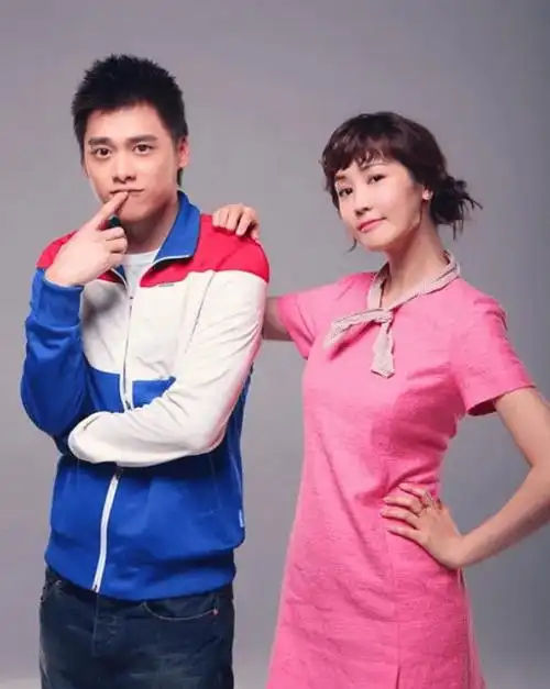 李多海官宣结婚,与崔东旭5月举办婚礼,曾是李易峰初恋女友_感情_准