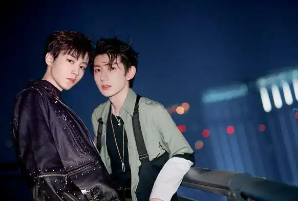 对视超甜互赠礼物,凯源cp撒糖绝了|王俊凯|tfboys|我们的歌_网易订阅