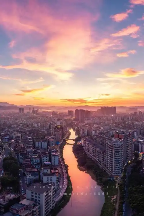 四会街你所生活的地方带你空中看小城不一样的四会美丽如画