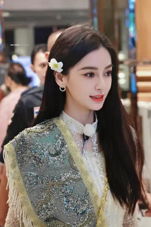 angelababy泰国跑男路透##angelababy冷脸