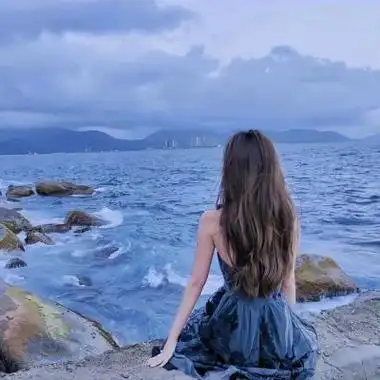 唯美氛围感女生背影头像图片 风景背影女生微信头像图片大全_女生头像