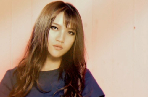 大多人听过她的歌,却很少有人能记住她的长相,庄心妍