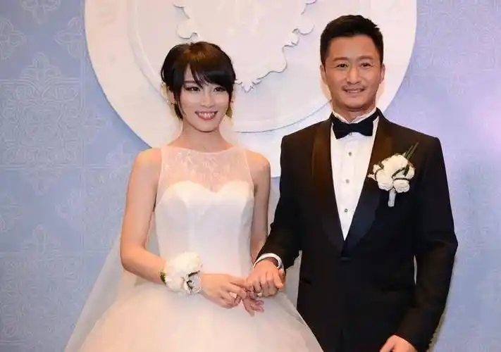 谢楠一句"我养你",成就了影帝吴京,也成就了战狼56亿票房神话_时候