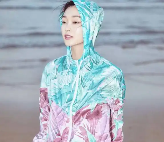 宋轶海边晒美照, 身材好得像模特, 真正展现好身材