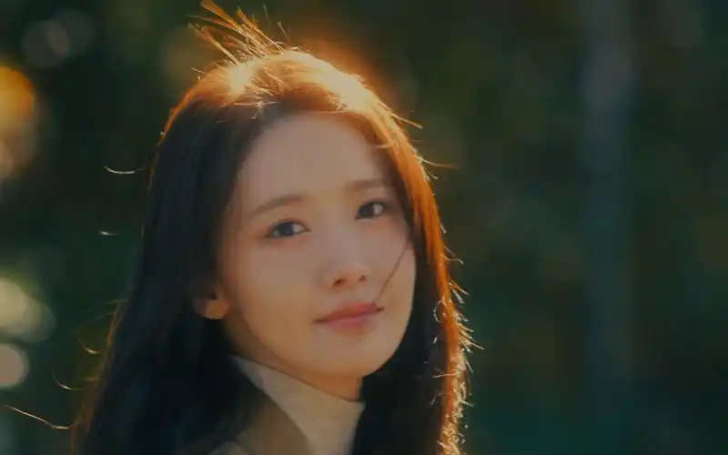 林允儿 yoona - knock (4k)