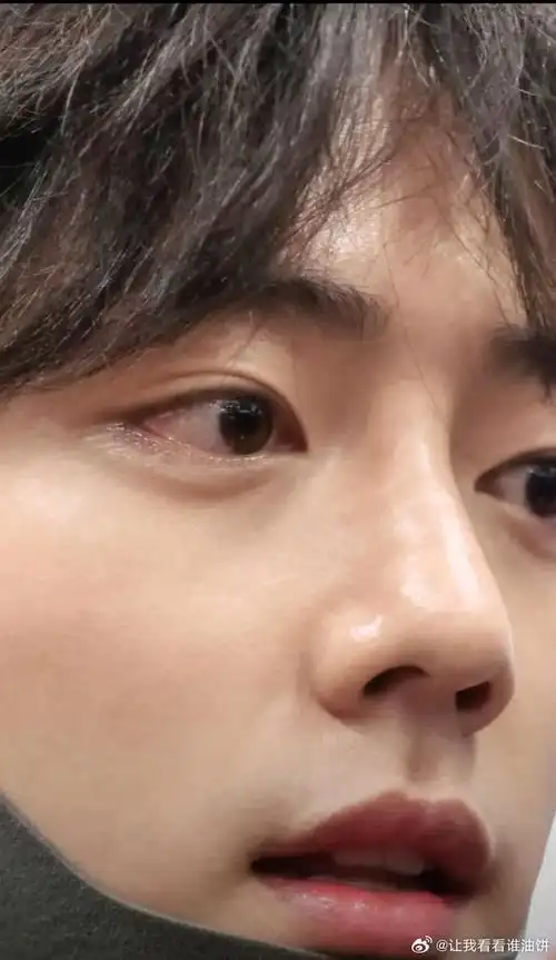 网友分享肖战素颜照,来看看什么水平?