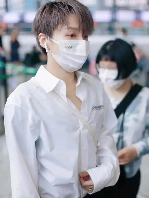 刘雨昕21719机场真犯规