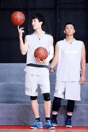 星联冯瀚圃发飙落泪疑与陈建州闹矛盾