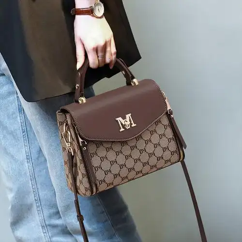 viney包包女2024新款流行斜挎包高级感爆款单肩包通勤手提包bags