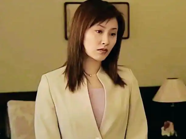 何眉:想不到他还挺无赖的.