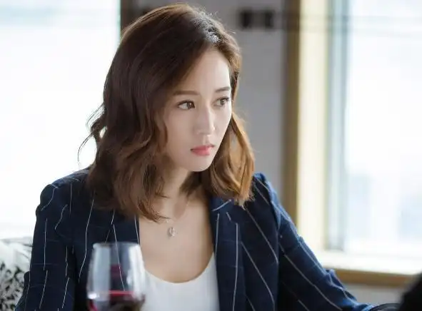 张钧甯的人生让半个娱乐圈的人都动容还是自律自强的学霸