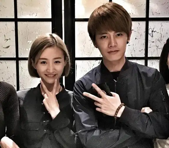 离爆火只差一口气?28岁当红早婚的任嘉伦,有自己的离经叛道