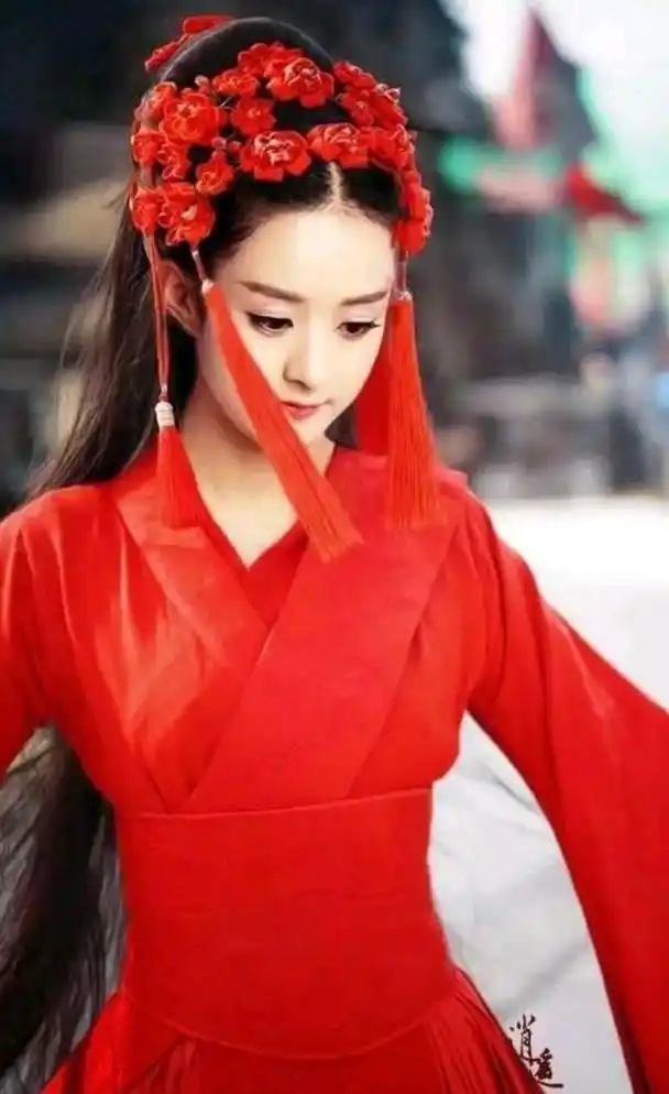赵丽颖那些惊艳了时光的红衣造型,绝对还有你没看过的快来看看吧