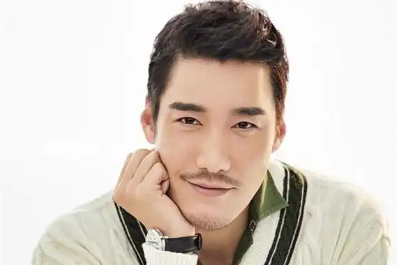 包海青为什么出家和胡兵谈了多久的恋爱