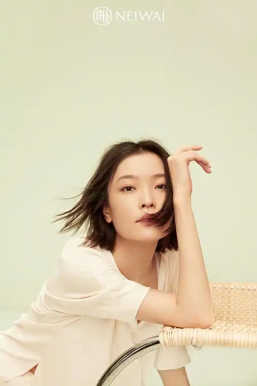 p>杜鹃(jennifer),1982年9月15日出生于上海市,中国内地女模特,演员