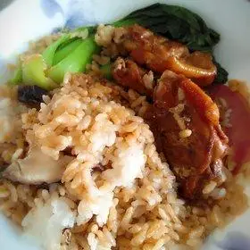 鸡翅焖饭(电饭煲版)的全部作品