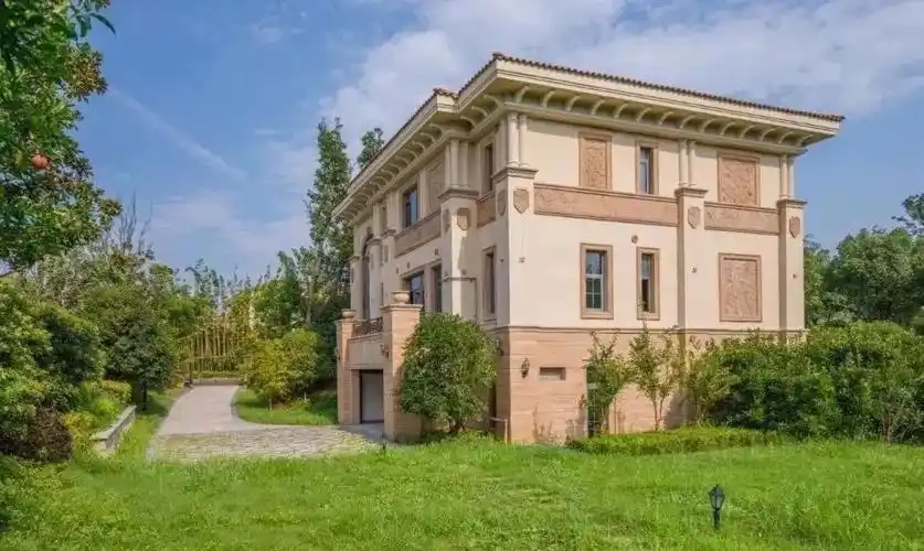 上海松江【佘山东紫园】千万别错过了——佘山东紫园真的火了!