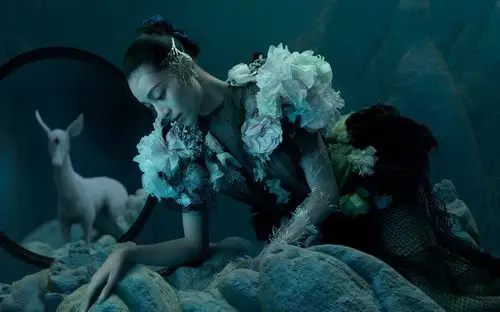 钟楚曦镜花水月国风高清桌面壁纸