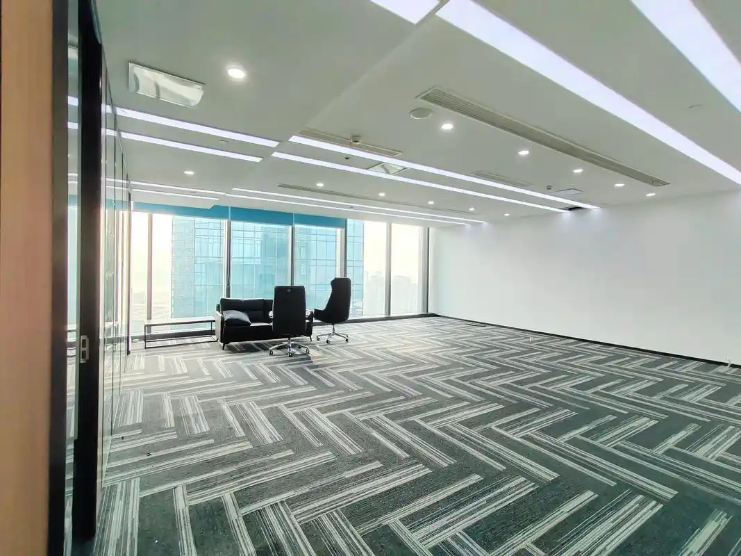 时代广场写字楼 地铁直达 电梯口 高层视.位置:苏州工业园区 - 抖音