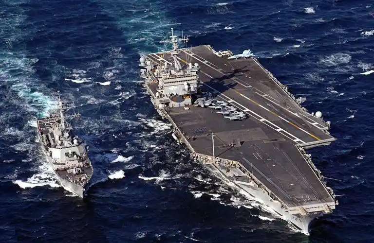 "企业号"(cvn-65)航空母舰