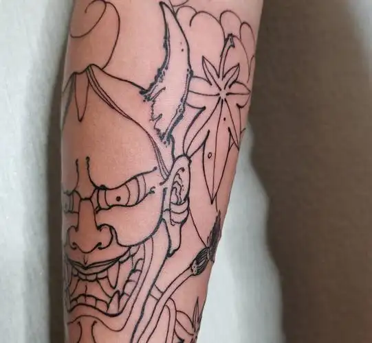 日式般若|手稿|线条部分纹身图片_手臂老传统般若枫叶纹身图案