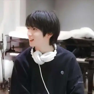 刘耀文港风头像