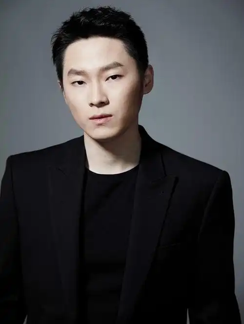 梁博经纪公司经纪人|梁博代言品牌费用|梁博商务合作|梁博平面肖像