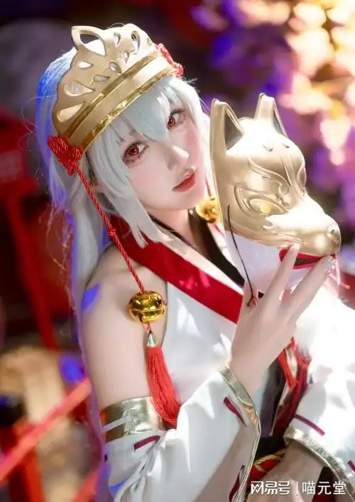 阿包也是兔娘创可贴cos巫女浴池写真图片欣赏