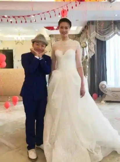 他和妻子的最萌身高差一直引人瞩目,综艺感强大受人欢迎_王祖蓝