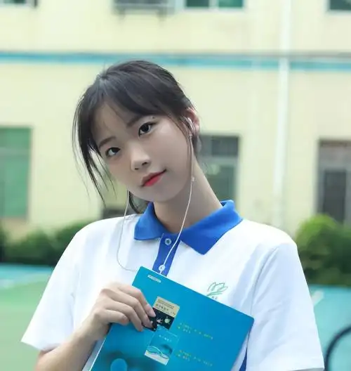 中国最美校服 中国十大最好看的校服-千百号