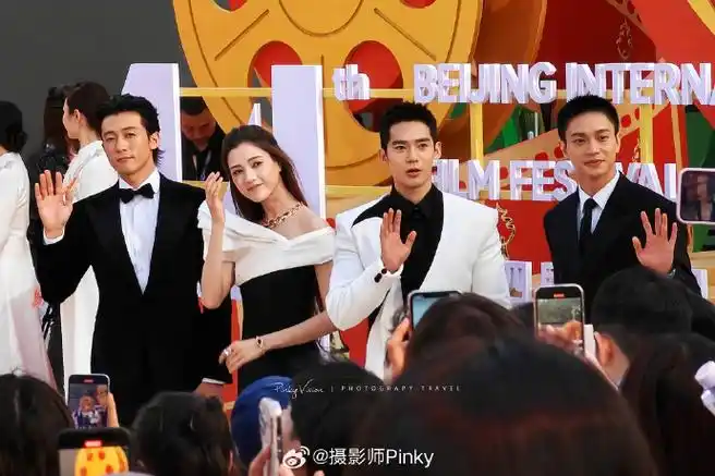 于适,刘耀文,刘昊然,黄俊捷,吴磊