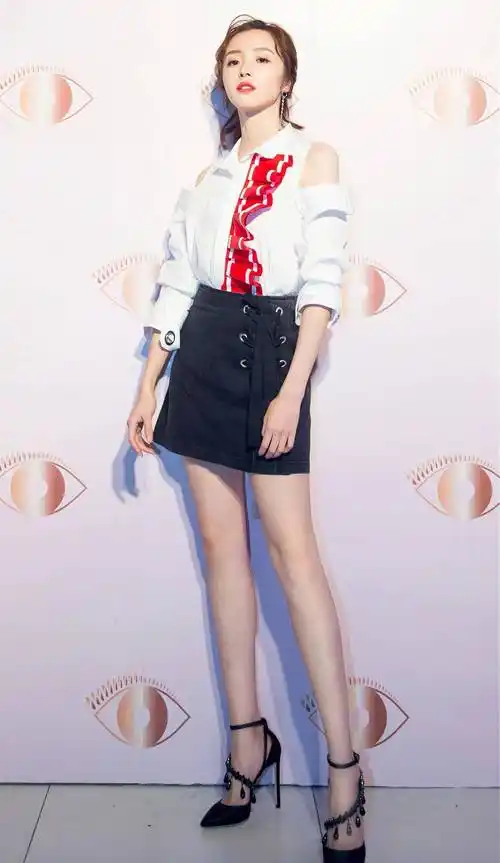 24k高清美人图～胡冰卿～美腿逆天,穿搭达人_漂亮_吐槽_建议