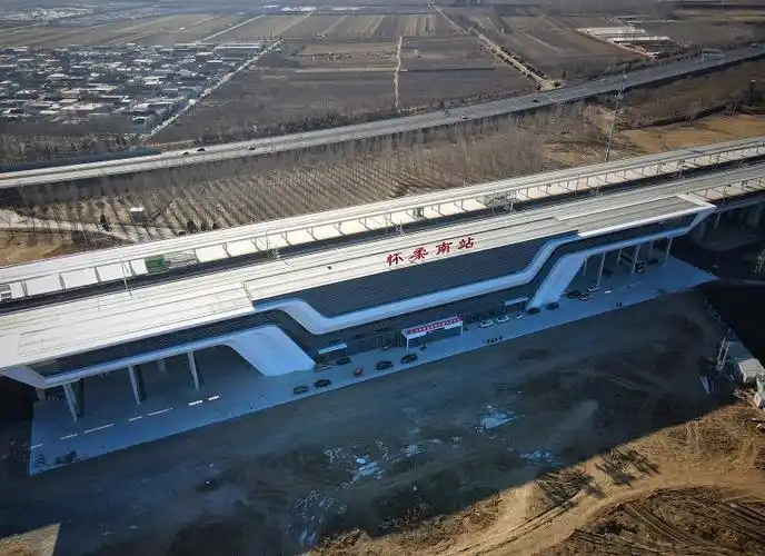 中午涮羊肉 晚上小烧烤!京哈,来啦!-天山网 - 新疆新闻门户