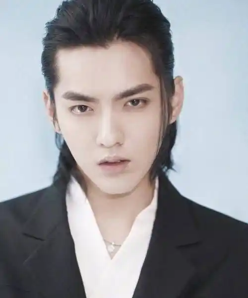 吴亦凡案细节首次披露!粉丝:证据不完善!_处罚_典型_案件