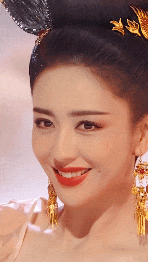 佟丽娅近照身材不是一般的好美丽动人网友好傻啊陈思诚