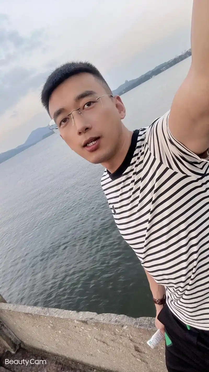 让生活一路满分生活总是苦乐相伴 #成熟稳重的男人应该是什么 - 兑趑