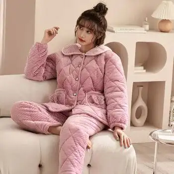 女士睡衣睡衣女士冬季三层加厚法兰绒睡衣套装秋天保暖珊瑚绒夹棉袄