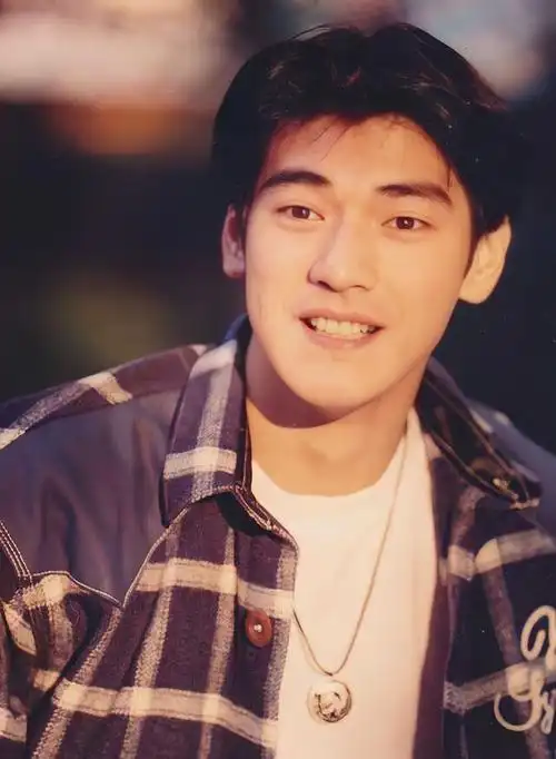 你见过金城武最帅的一张照片是? - 知乎