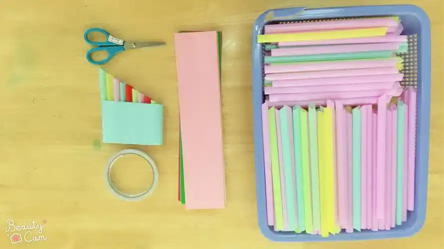 今天呀,我们就要用吸管来做一种乐器风笛