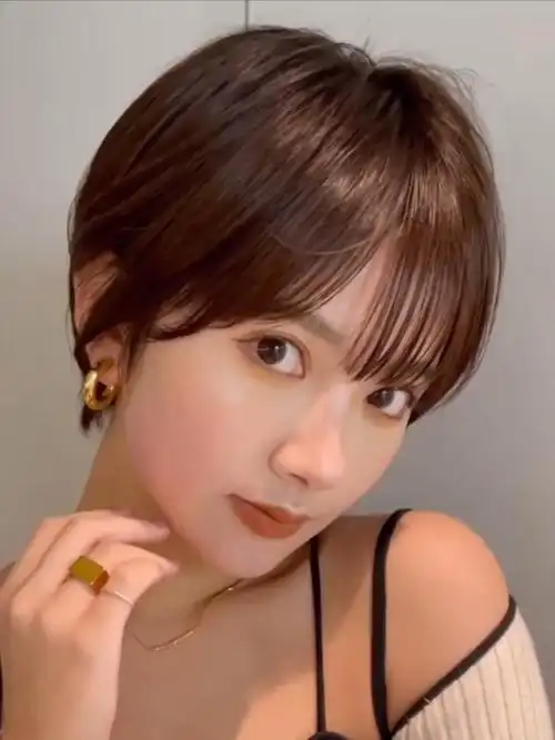 女生超短发分享刘海挂耳小短发