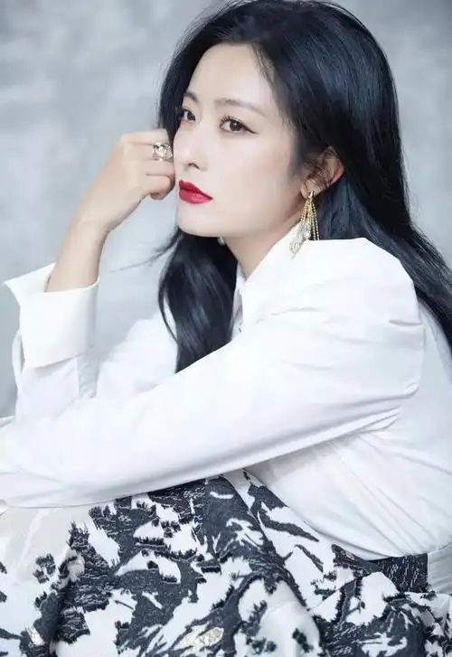 徐百慧15张精美的照片