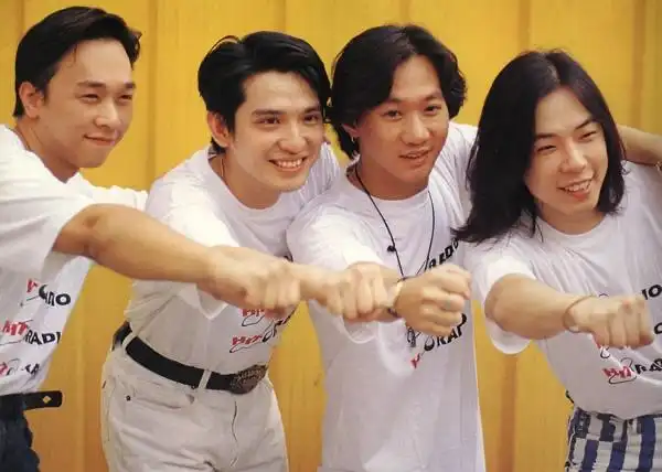 还有人不知道beyond是这样的乐队吗