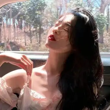 清新森系很撩人精致的女头最新 很纯欲有个性的时尚女生头像_女生头像