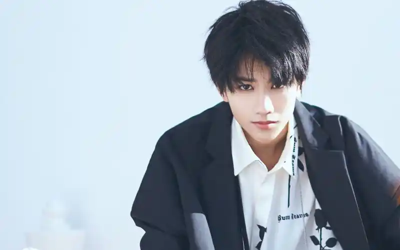 敖子逸i采访合集记录有影像资料以来全部采访20142021持续更新