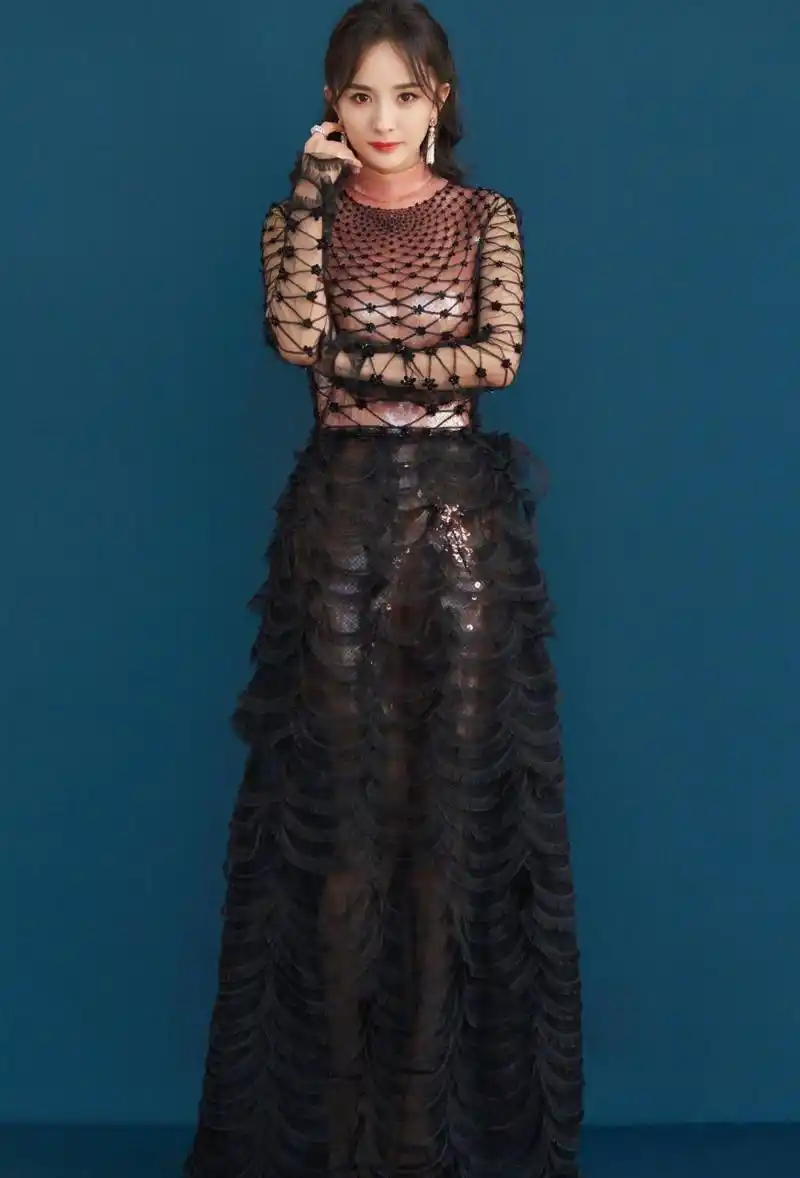 杨幂,中国内地影视女演员,流行乐歌手,影视制片人.